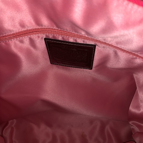 Coach purse - Picture 4 of 7